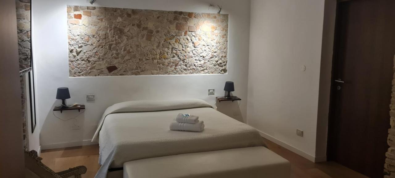 Beni Benius Hotel Cagliari Ngoại thất bức ảnh