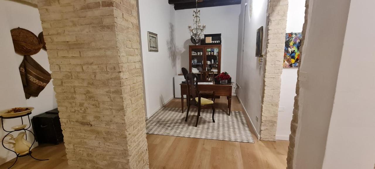 Beni Benius Hotel Cagliari Ngoại thất bức ảnh