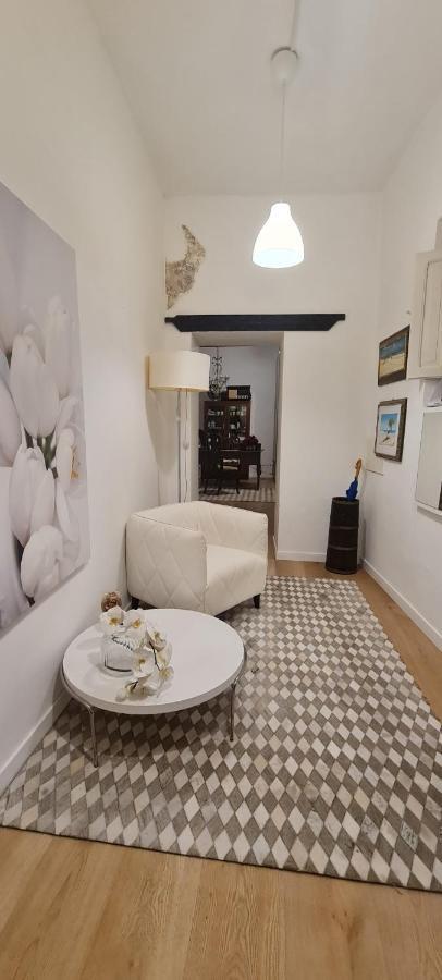 Beni Benius Hotel Cagliari Ngoại thất bức ảnh